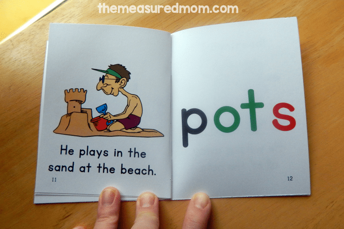 Is the s ending tripping up your new reader? Print these free printable phonics books for practice reading words that end with "s" and "es."