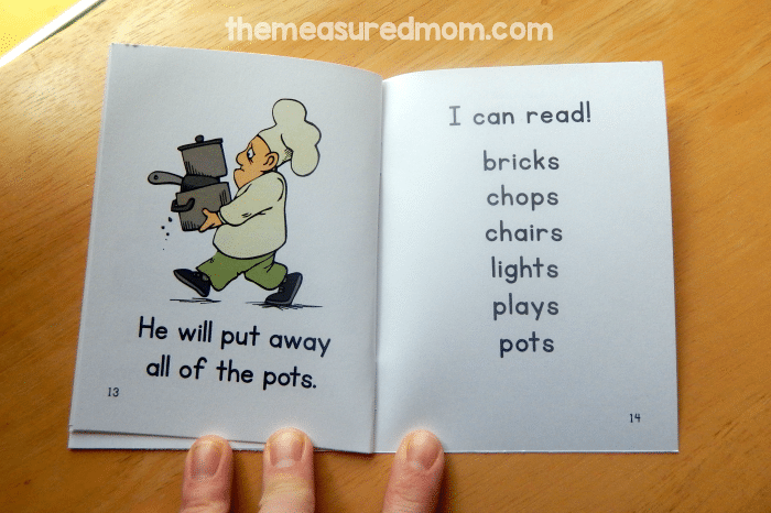 Is the s ending tripping up your new reader? Print these free printable phonics books for practice reading words that end with "s" and "es."