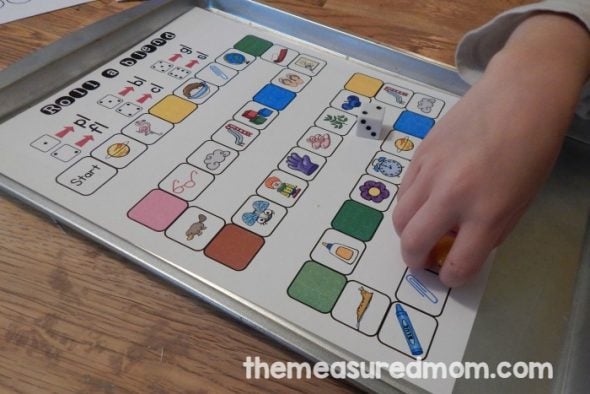 Try these free games for teaching beginning blends! I love how they start simple and get more challenging.