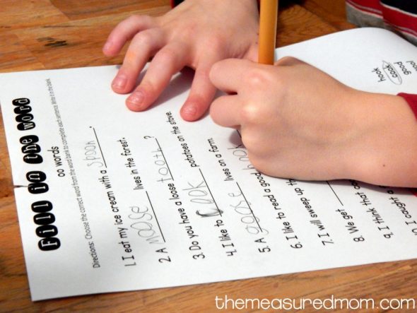 I love the variety of oo words activities in this oo words worksheets pack!