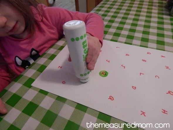 Try these simple letter Q activities for 2 year olds!