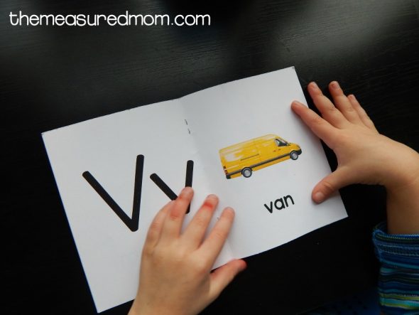 Check out this collection of simple letter V activities for 2-year-olds!